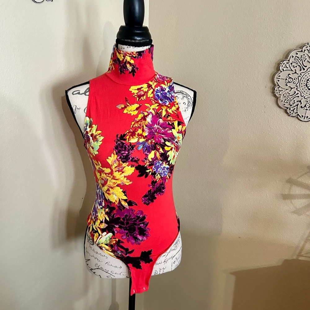 Floral bodysuit